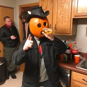 Meet your Posher, Eric